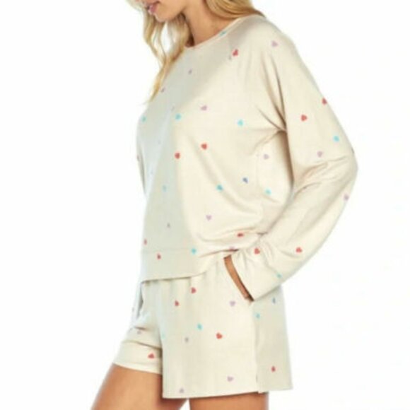 Wildfox Relaxed Fit Sweatshirt & Shorts Lounge Set in Oatmeal Hearts - Picture 1 of 7